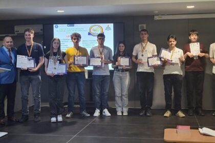 elevii din satele iesene premiati la matematica patru medalii si premii la olimpiada nationala a satelor din romania 6a1790c79c2ec