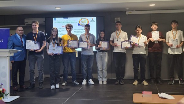 elevii din satele iesene premiati la matematica patru medalii si premii la olimpiada nationala a satelor din romania 6a1790c79c2ec