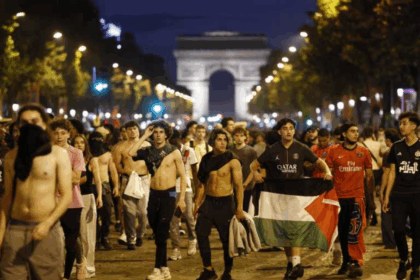 explozie de bucurie la paris dupa al doilea trofeu champions league consecutiv castigat de psg 6a1c0e6399820