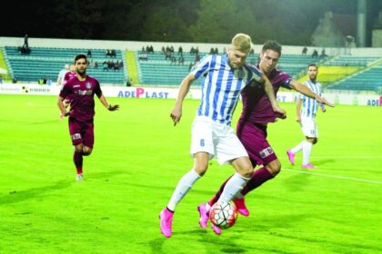 fotbal crescut de poli iasi un fost international care se bate pentru titlul de campion ataca politicul e de vina in fotbalul iesean 6a0286ebadc54