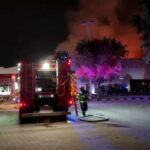 incendiu de amploare la un depozit din chiajna pompierii au reusit localizarea focului 6a0574e27e239