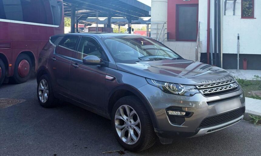 land rover cautat in marea britanie oprit in judetul iasi 6a14b21322e59