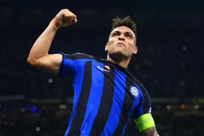 lautaro martinez il lauda pe chivu a adus energie entuziasm si zambetul sau la antrenament 69f859cf714e9