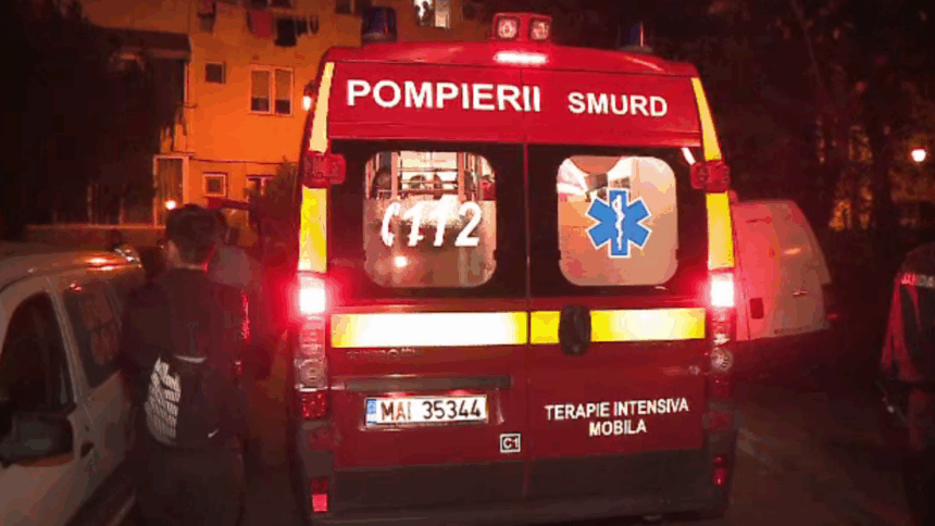 masina rasturnata pe cupola in toiul noptii in iasi trei persoane au fost implicate in accident 6a1bcf2863d45