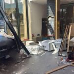 o soferita de 71 de ani a intrat cu masina intr un bancomat si a accidentat o alta femeie 6a086fb44a115