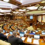 parlamentul republicii moldova a restrictionat utilizarea limbii ruse legea obliga deputatii sa ia cuvantul doar in romana 69fd862104f0c