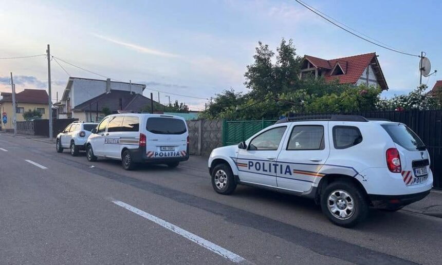 perchezitii la proxeneti din drobeta turnu severin care au exploatat doua femei 12 persoane audiate 6a0d79f89c986