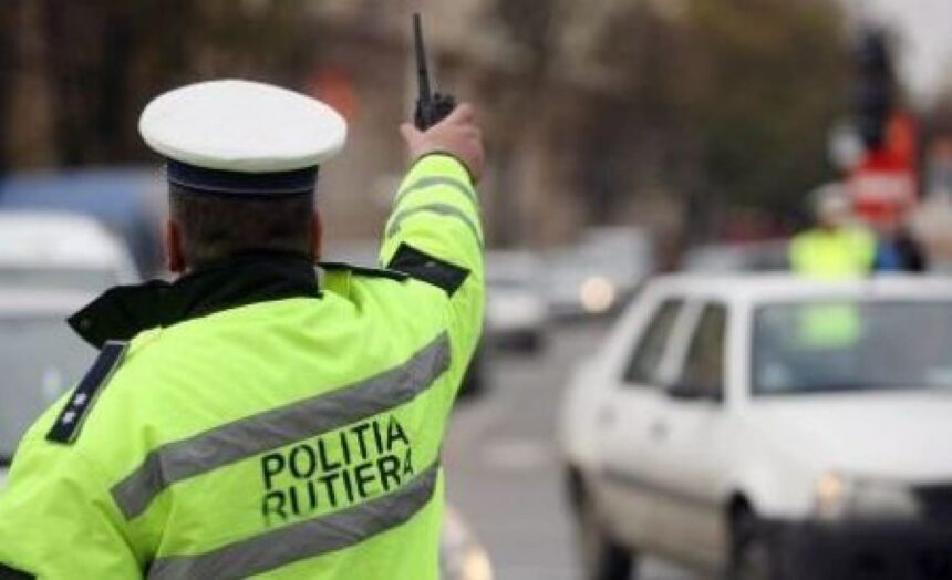 peste 250 de amenzi si 14 permise de conducere retinute luni de politistii ieseni 6a02e3701fc14