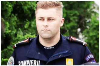 pompierii ieseni dupa 12 zile de lupta cu flacarile muncim 12 24 de ore iar cand venim vedem ca iarasi trebuie sa lucram acolo unde am fost si asta pune presiune pe moralul nostru 69fc76ea36616