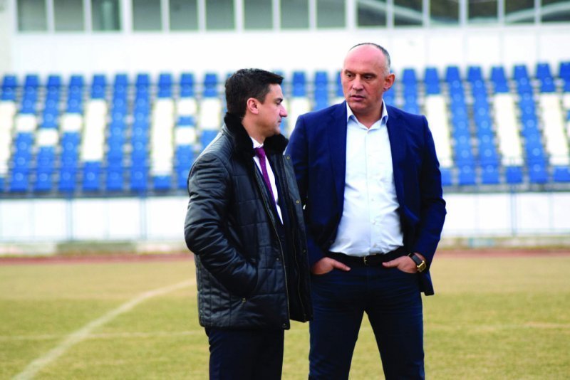 prunea atac dur la primarul chirica pe tema politehnica sa fii blestemat iasul a avut echipa de europa league ai distrus o tu ca asa ai vrut 6a1819f1a36e8