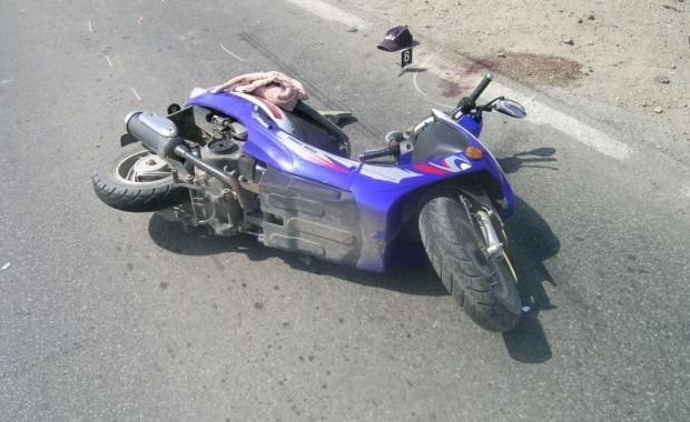 si a inaugurat vehiculul abia cumparat cu o infractiune si un accident cand au ajuns la el cadrele medicale chemate prin 112 ieseanul a sarit la bataie 6a0a5ad21b2a5