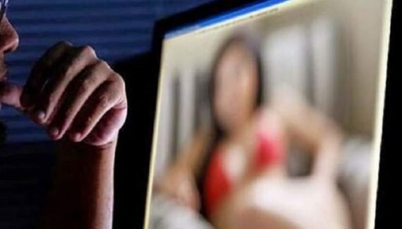 si a santajat fosta iubita de bani pentru masina dupa ce a aflat ca face videochat luat la intrebari baiatul a jucat cartea moralitatii voia sa salveze fata de la decadere 6a0a6fdb894ba