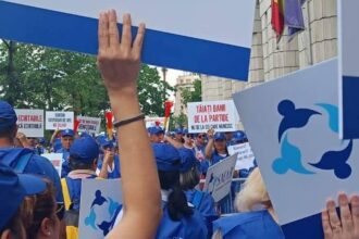 sindicalistii din apele romane ies in strada sunt anuntate proteste in toata tara este cazul sa actionam 69f853f94306d