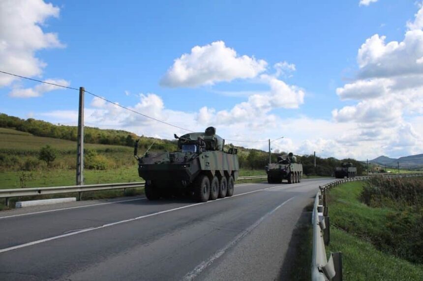 trei blindate piranha implicate intr un accident in salaj 11 militari au fost raniti 6a18c05717224