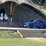 trei persoane sunt cercetate de politisti dupa ce si au parcat masinile pe scena altarului din sumuleu ciuc 6a155bfb2000a