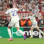 trofeul ligii europa merge in anglia aston villa s a impus in stil de mare campioana in finala cu freiburg 3 0 6a0e2199f2f8f