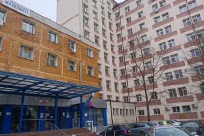 un barbat internat cu diagnosticul de hemoragie interna la spitalul judetean din botosani a aflat la iasi ca de fapt are cancer in stadiu avansat 6a182b8a1acbc