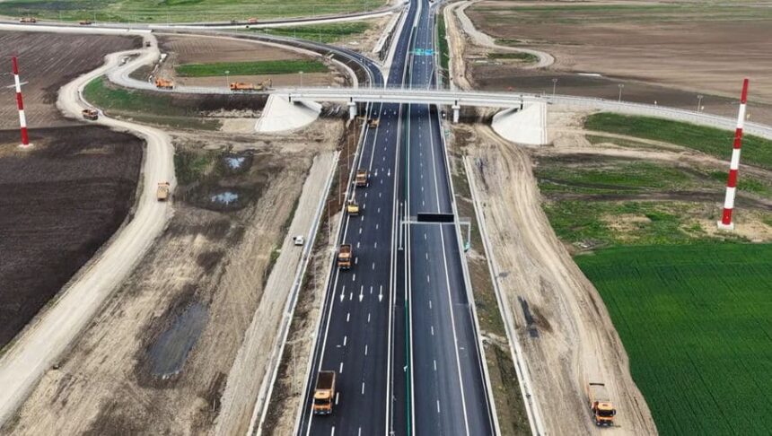un drum judetean neamenajat blocheaza deschiderea celui mai nou tronson din autostrada moldovei legatura cu e85 ar fi un pericol real 6a0c28738f739