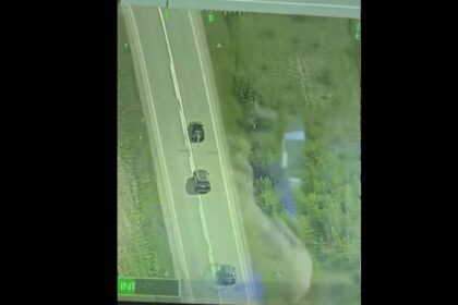 un sofer filmat din elicopter si oprit de politistii din dej a fost amendat cu aproape 5 000 de lei video 69f6f4605157f