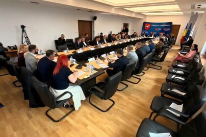 video cj iasi se reuneste azi cu o agenda ampla in sanatate social si infrastructura 100 000 lei pentru inimo 2026 6a13ff018c660