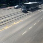 video cum s a produs accidentul dintre un autobuz si un autoturism din podu ros momentul impactului surprins de o camera de supraveghere 6a08597bae6db