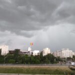 video furtuna de sambata a creat probleme in iasi grindina si strazi inundate in oras 6a1abcef79b58