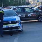 video o masina de politie a fost grav avariata dupa un impact violent intr o intersectie din iasi autospeciala avea semnalele luminoase in functiune 69fa0a4460537 1