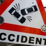 iesean cercetat dupa un accident bizar de masina in care a murit doar sotia sa drum drept trafic clar masina infipta intr un podet chiar in dreptul pasagerei 6a1e32e5a8e98
